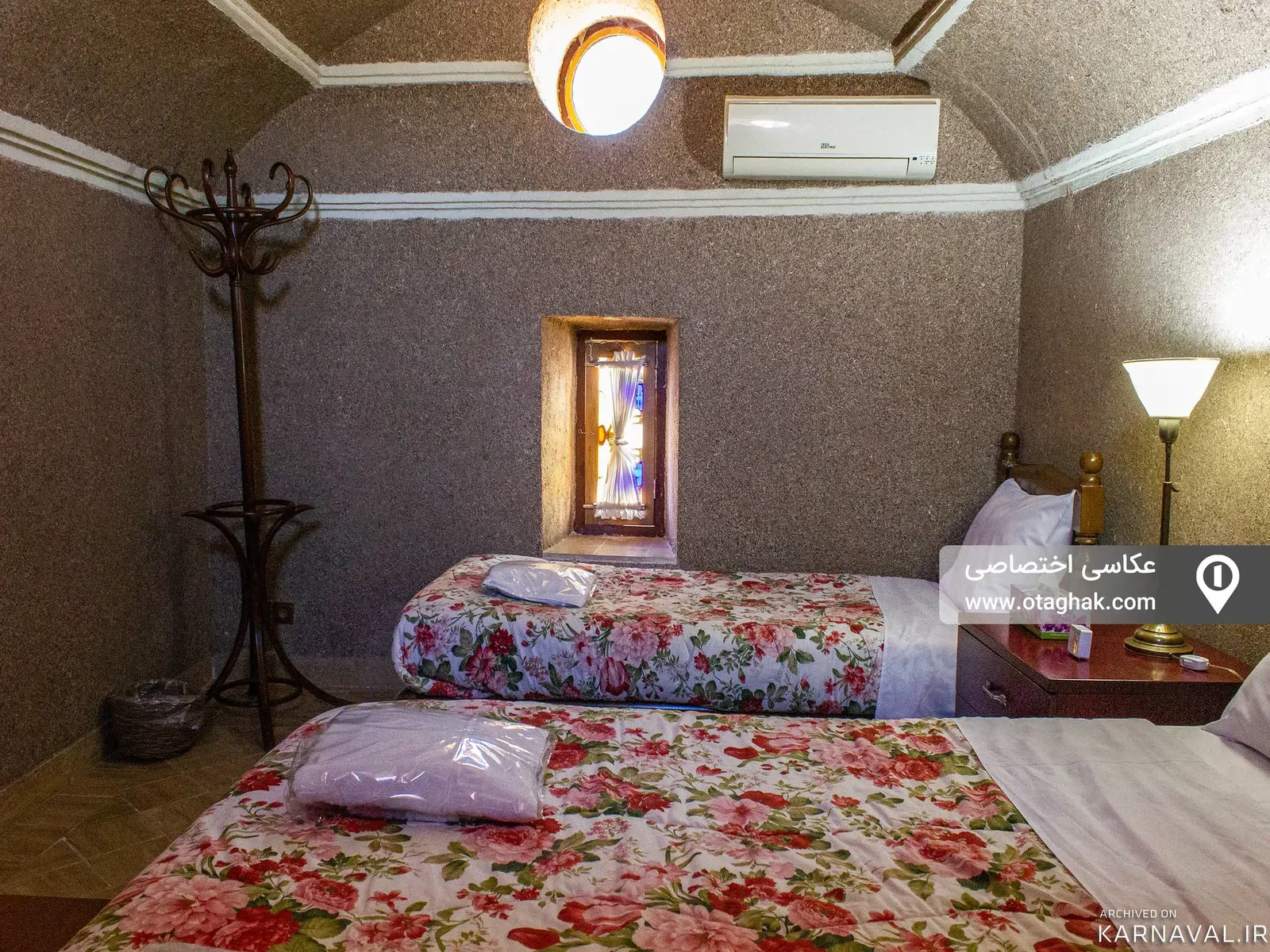 اقامتگاه بومگردی خانه سه نیک(اتاق گشتاسب) یزد اقامتگاه بومگردی خانه سه نیک(اتاق گشتاسب) یزد