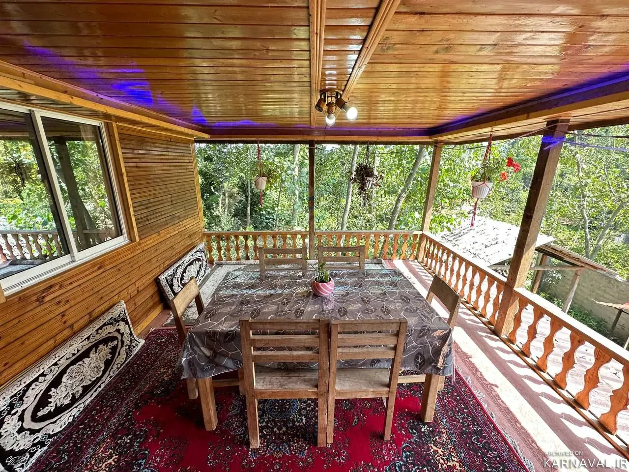 کلبه  چوبی احمدی شیرگاه