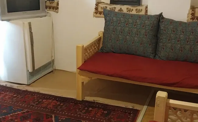 اقامتگاه بومگردی سرای مهرآفرین روستای مرق (اتاق 2) نیاسر اقامتگاه بومگردی سرای مهرآفرین روستای مرق (اتاق 2) نیاسر