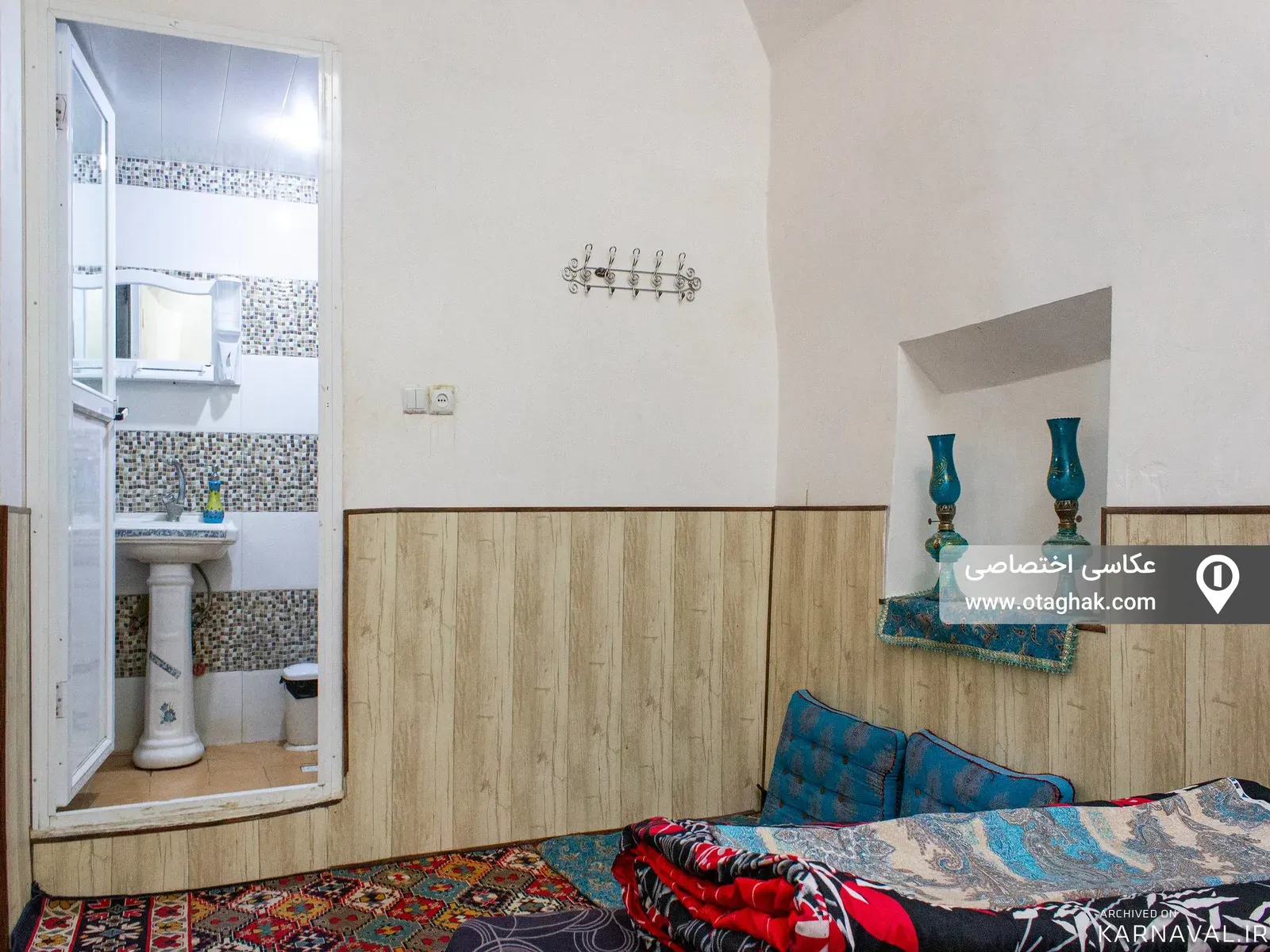 اقامتگاه بومگردی طارونه (چهار نفره ) یزد اقامتگاه بومگردی طارونه (چهار نفره ) یزد
