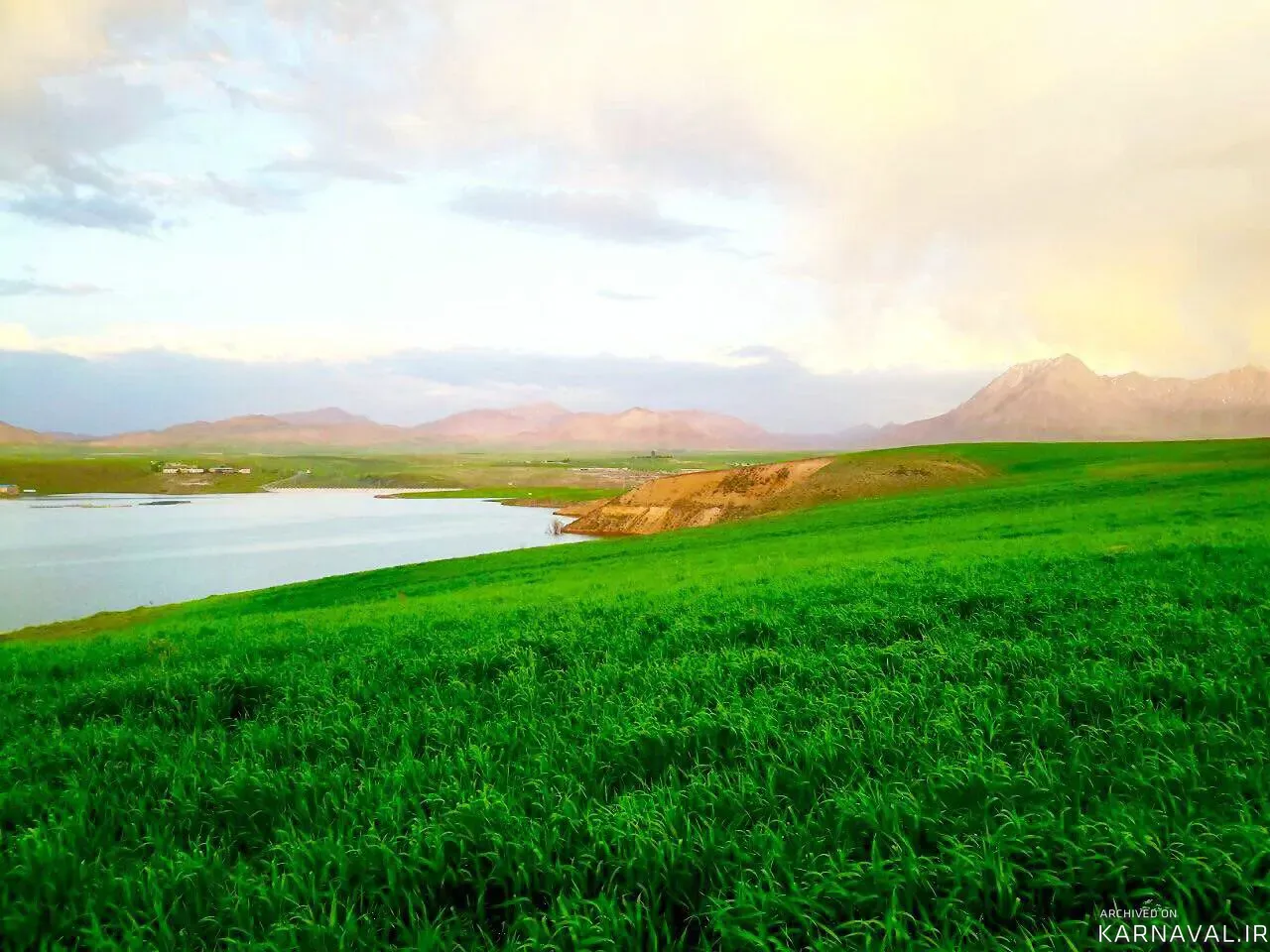 اقامتگاه بوم‌گردی سام(اتاق۱۳) الیگودرز
