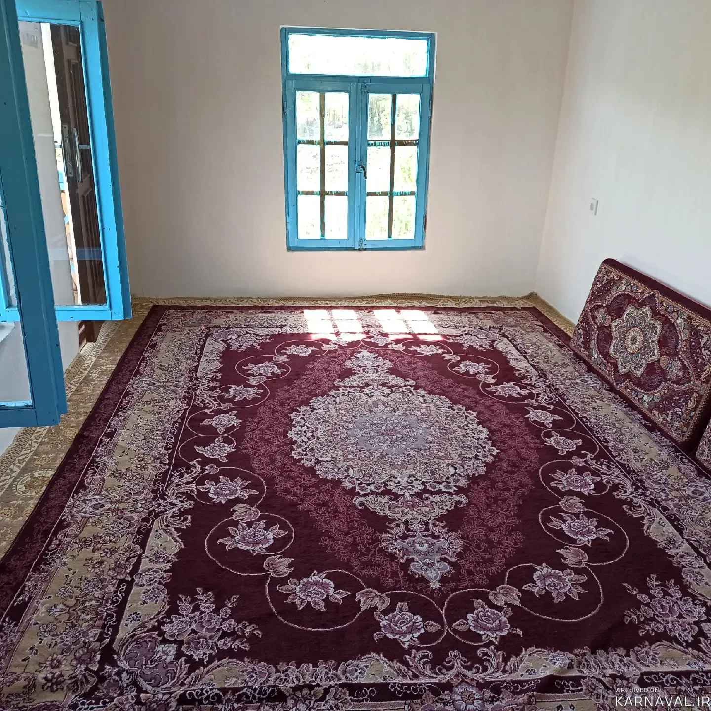 کلبه فیروزه ای سنگر