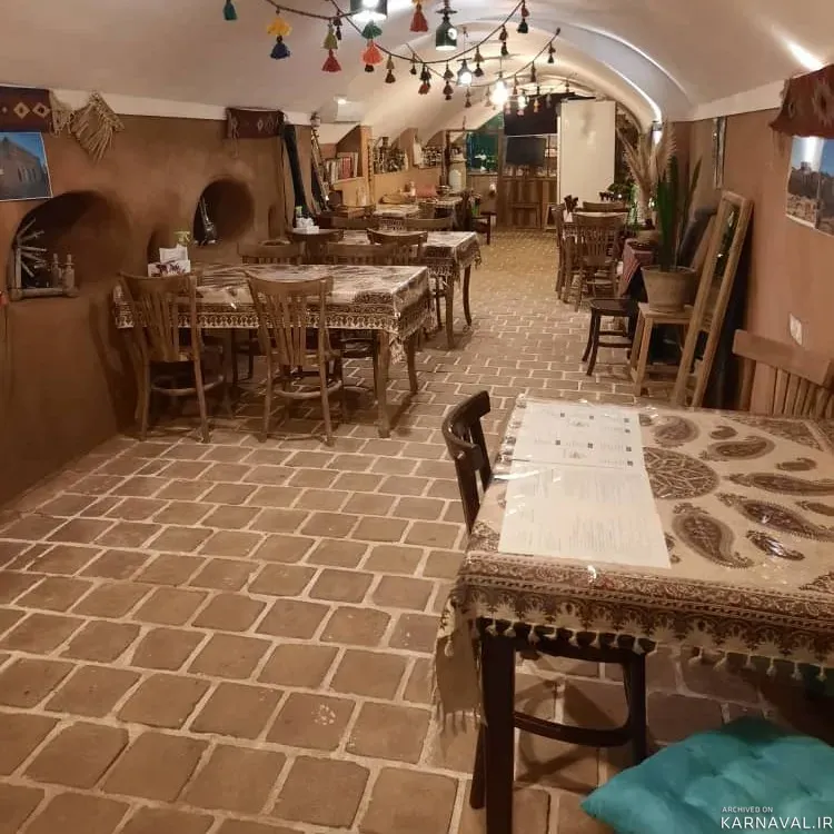 هتل سنتی افوشتا - اتاق خوش نشین نطنز