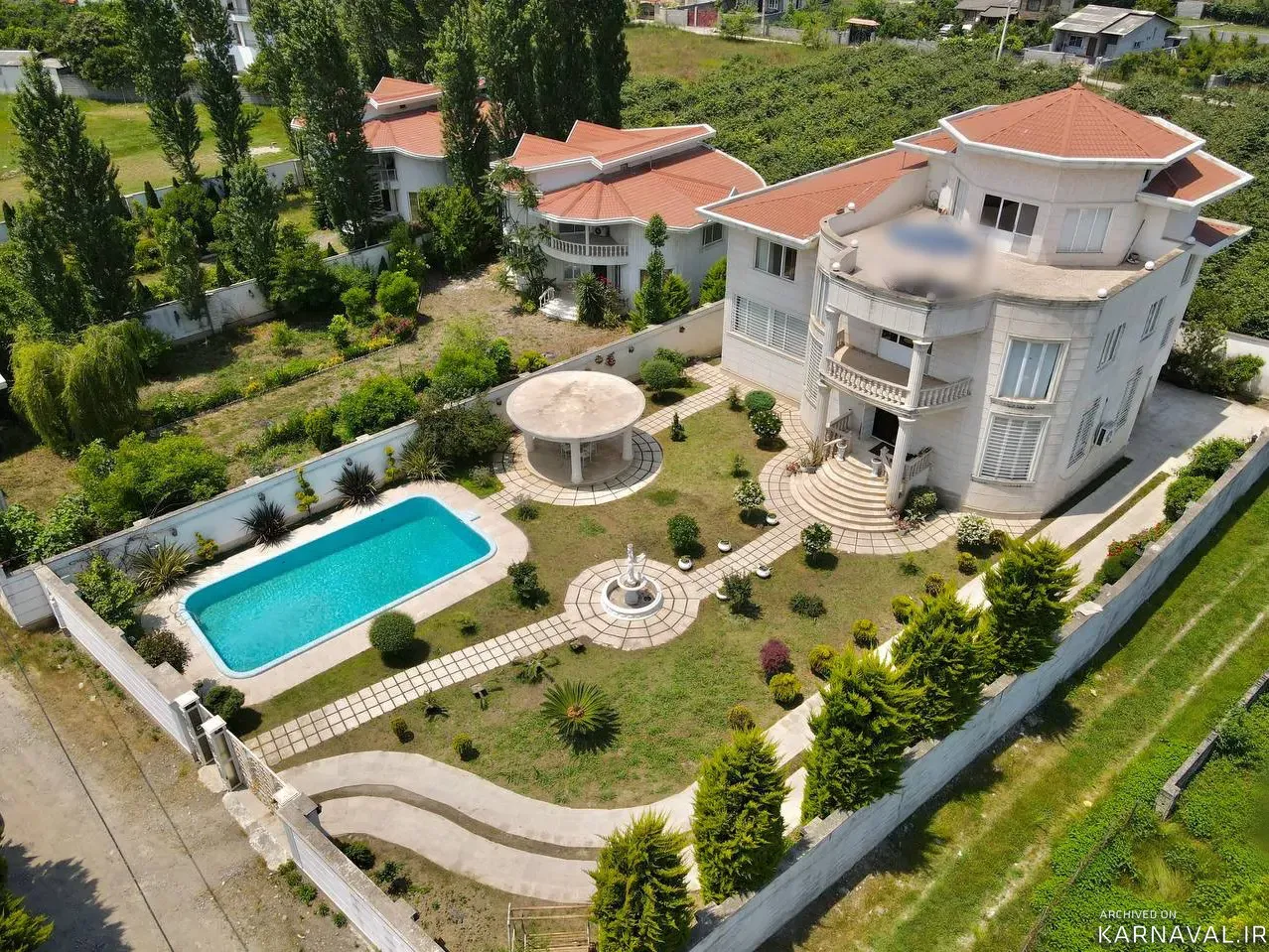 ویلا عمارت استخردار آبگرم با بیلیارد لاله رامسر