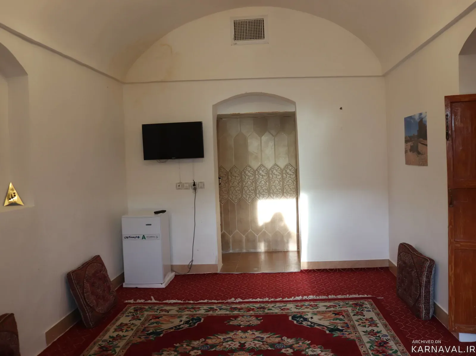 اقامتگاه بومگردی تاریخی سرای زنده دلان (ماه صنم) فردوس اقامتگاه بومگردی تاریخی سرای زنده دلان (ماه صنم) فردوس