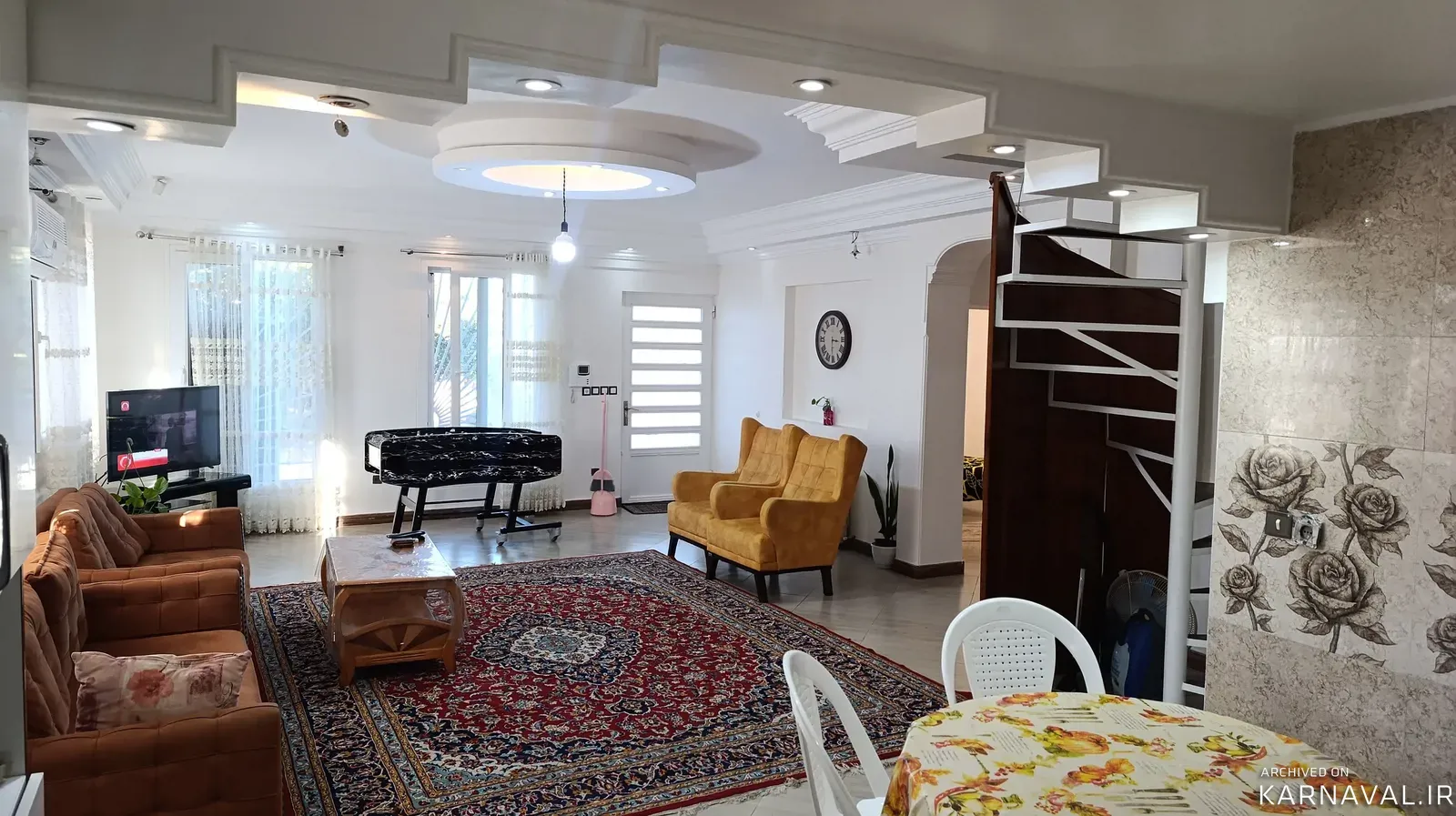 ویلا استخردار آبگرم طبیعت با فوتبالدستی رامسر