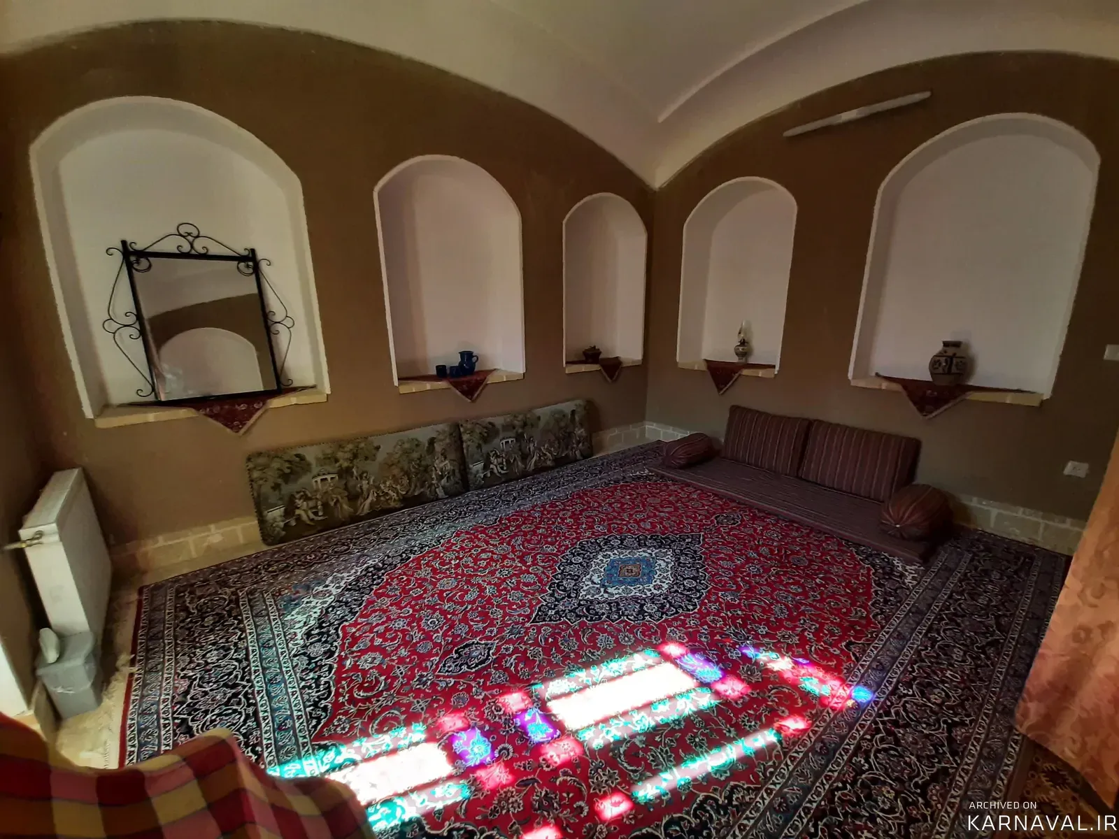 اقامتگاه بومگردی شیرعلی (اتاق طاقچه) نطنز اقامتگاه بومگردی شیرعلی (اتاق طاقچه) نطنز