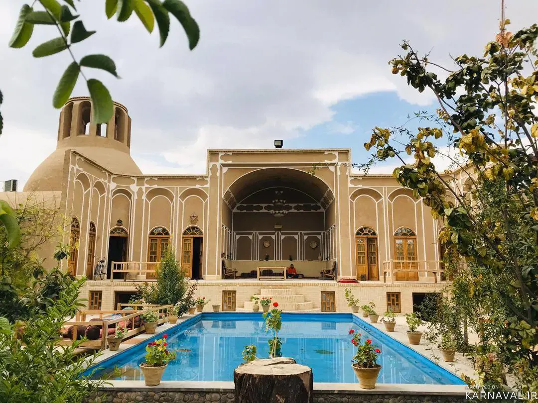 اقامتگاه بومگردی سرای جهانگرد(سه تخته همکف) با صبحانه رایگان مهریز اقامتگاه بومگردی سرای جهانگرد(سه تخته همکف) با صبحانه رایگان مهریز