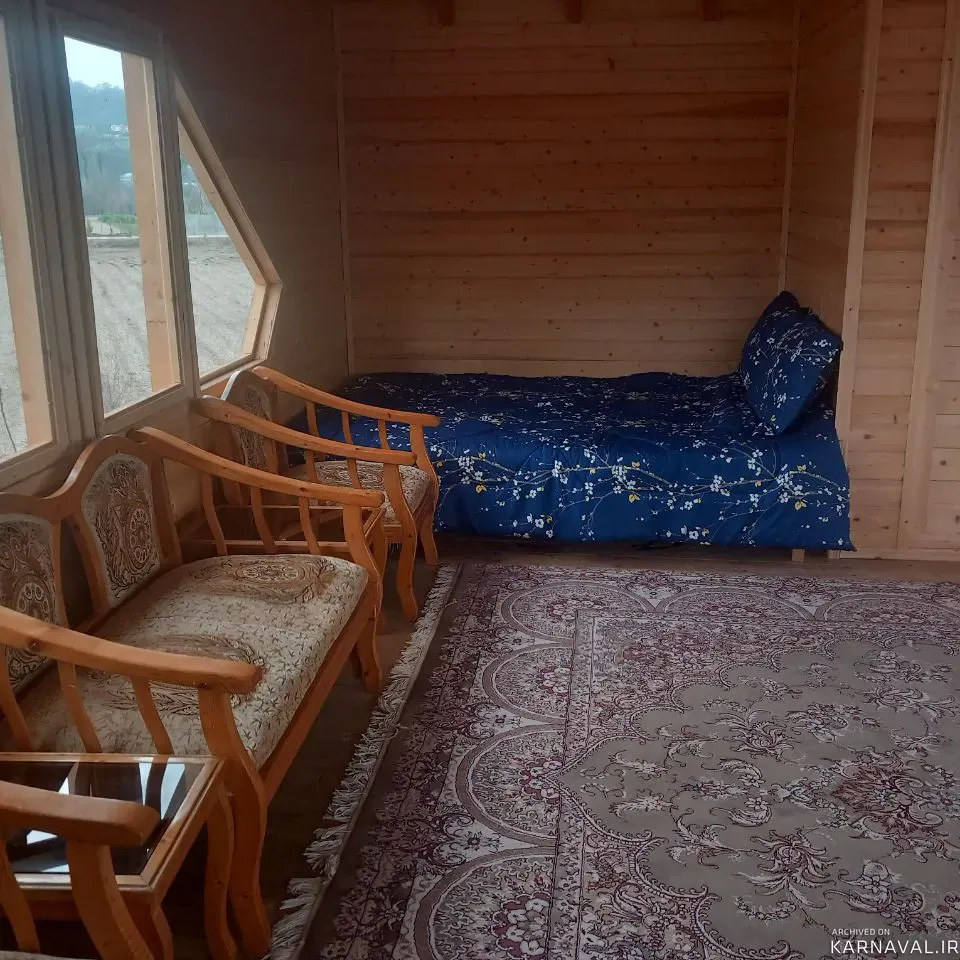 کلبه چوبی عسل سوادکوه