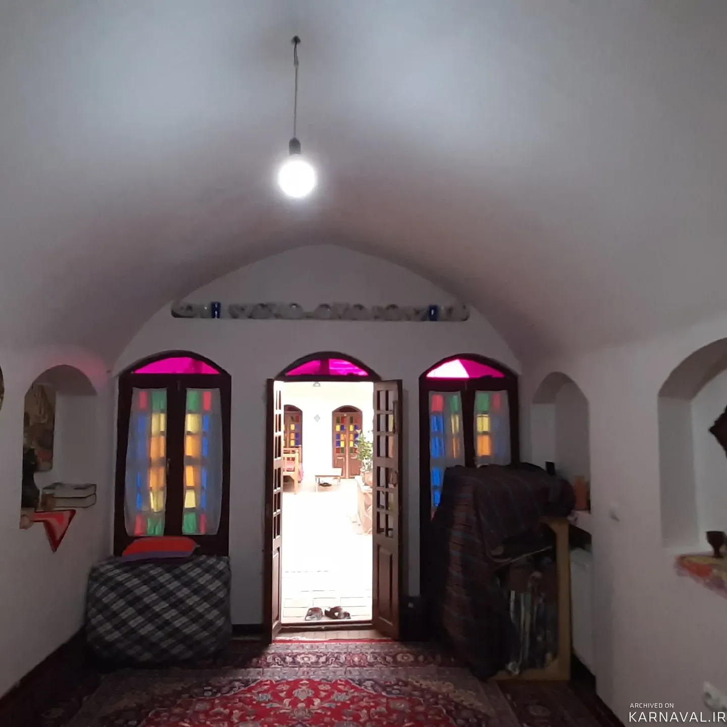 اقامتگاه بوم‌گردی رویای کویر(کرسی) سرخه