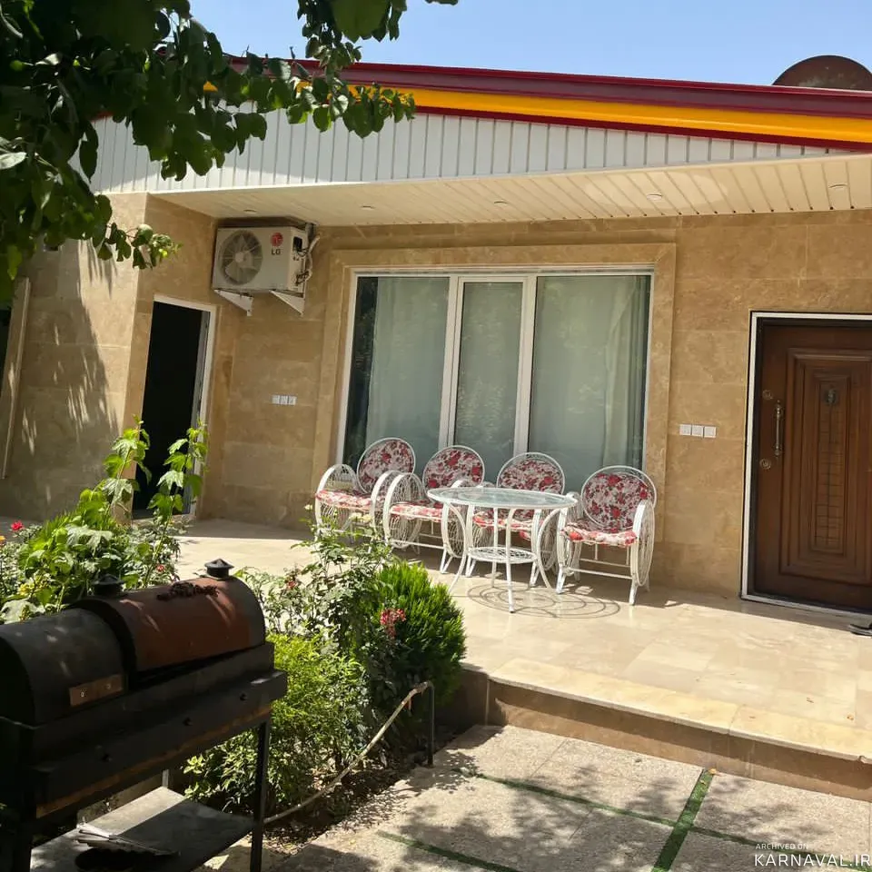 ویلا استخردار آبگرم بهشت سانیل با فوتبال دستی شهریار