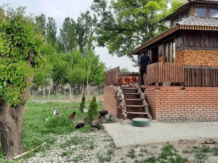 کلبه چوبی انگوران زنجان کلبه چوبی انگوران زنجان