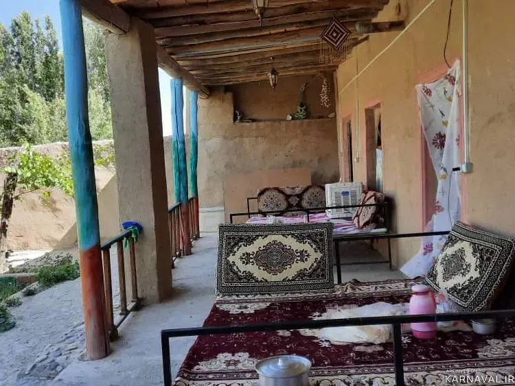 اقامتگاه بومگردی انگوران (اتاق 24 متری) زنجان اقامتگاه بومگردی انگوران (اتاق 24 متری) زنجان