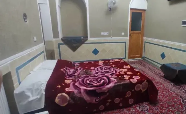 اقامتگاه بومگردی عمارت خان نشین (2 تخته) نائین اقامتگاه بومگردی عمارت خان نشین (2 تخته) نائین