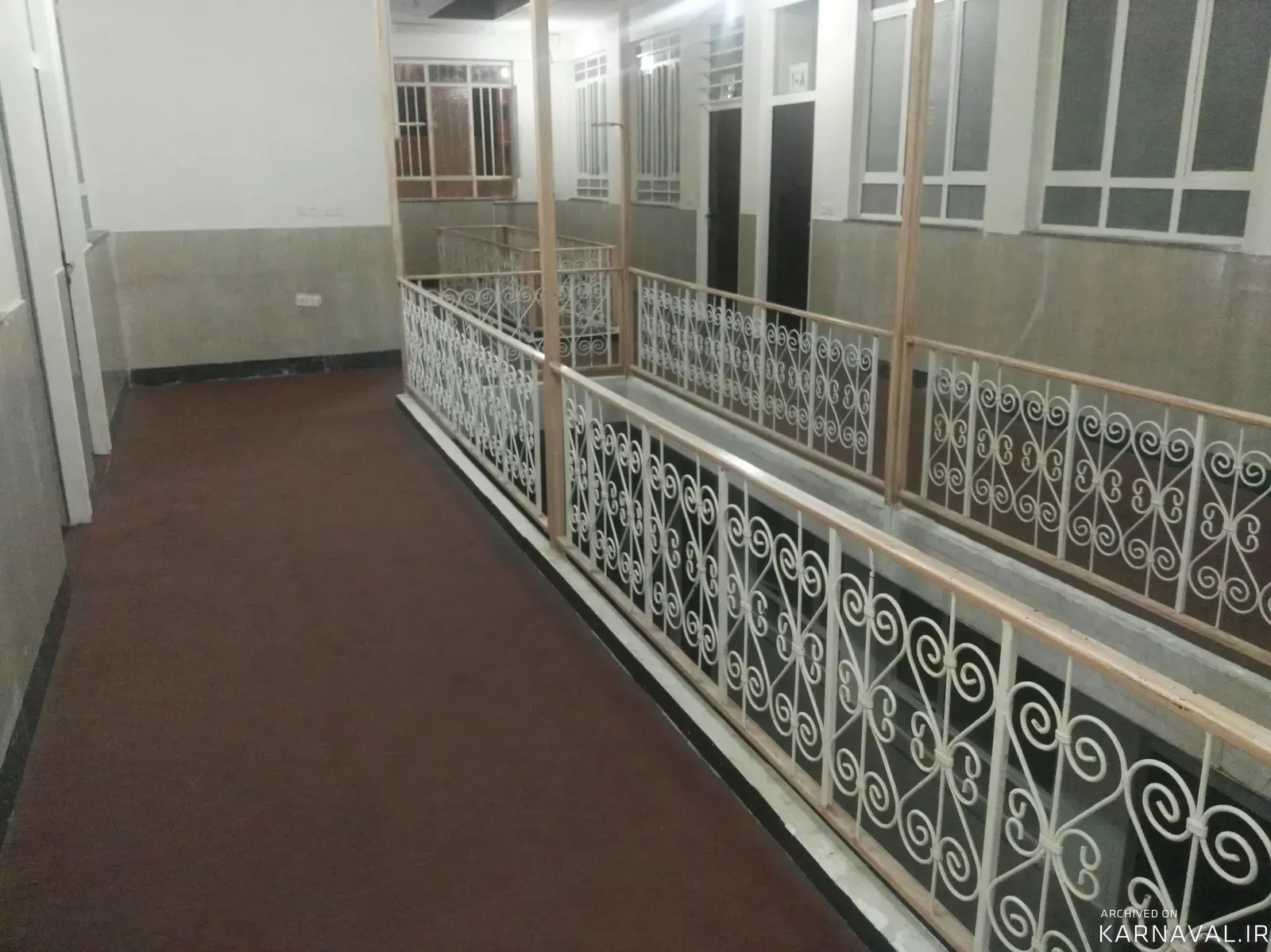 مهمانسرا امینیان(2نفره1) لار