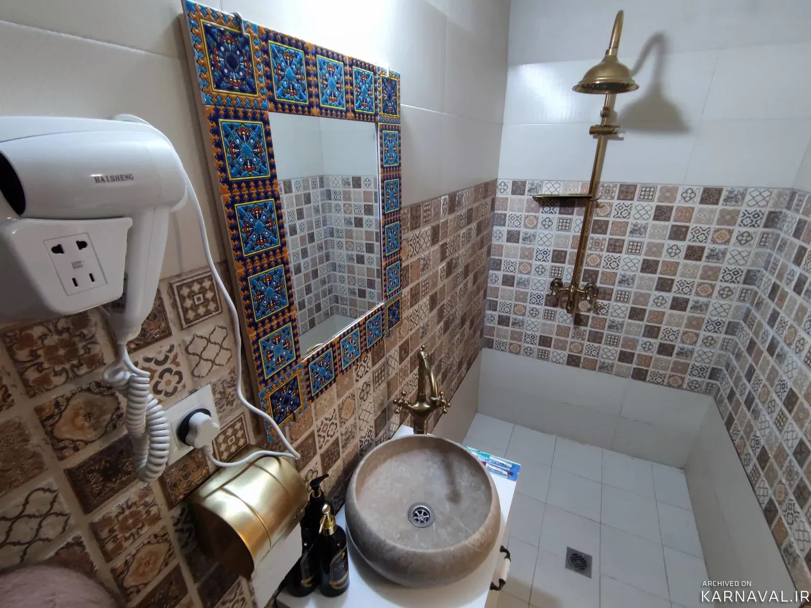 هتل سنتی کاشانه ماهور (چنگ) کاشان