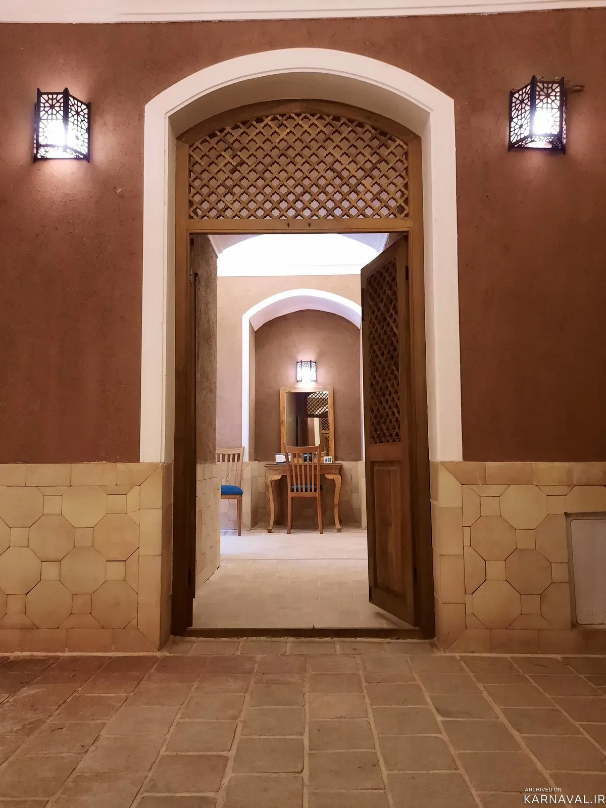 هتل سنتی بابا افضل (اتاق داریون) کاشان