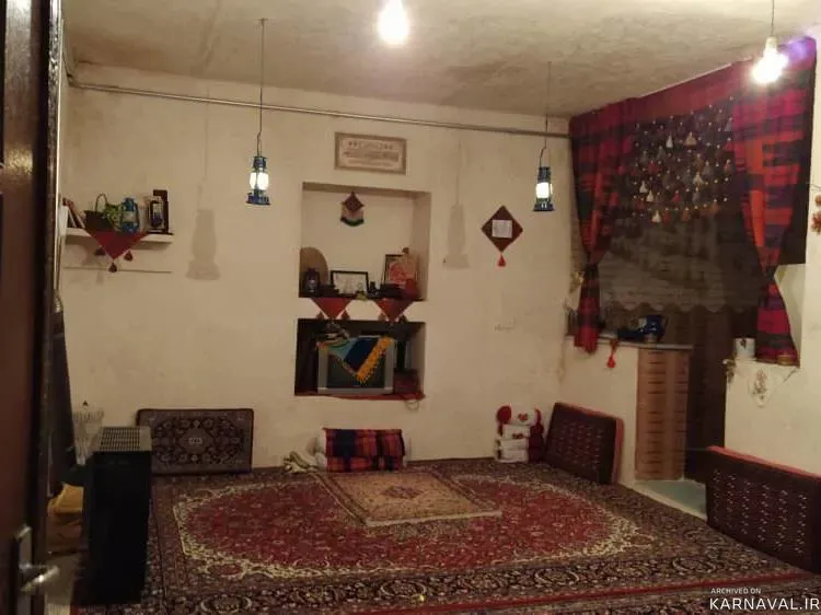 اقامتگاه بوم‌گردی گلال (طبقه بالا) پاوه