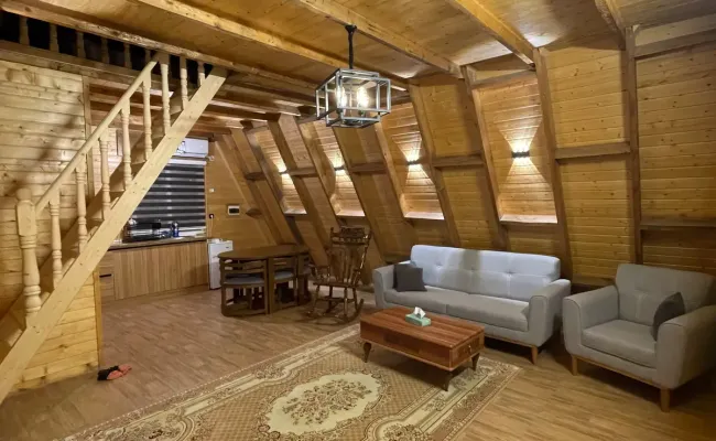 کلبه سوئیسی یارا چمستان کلبه سوئیسی یارا چمستان