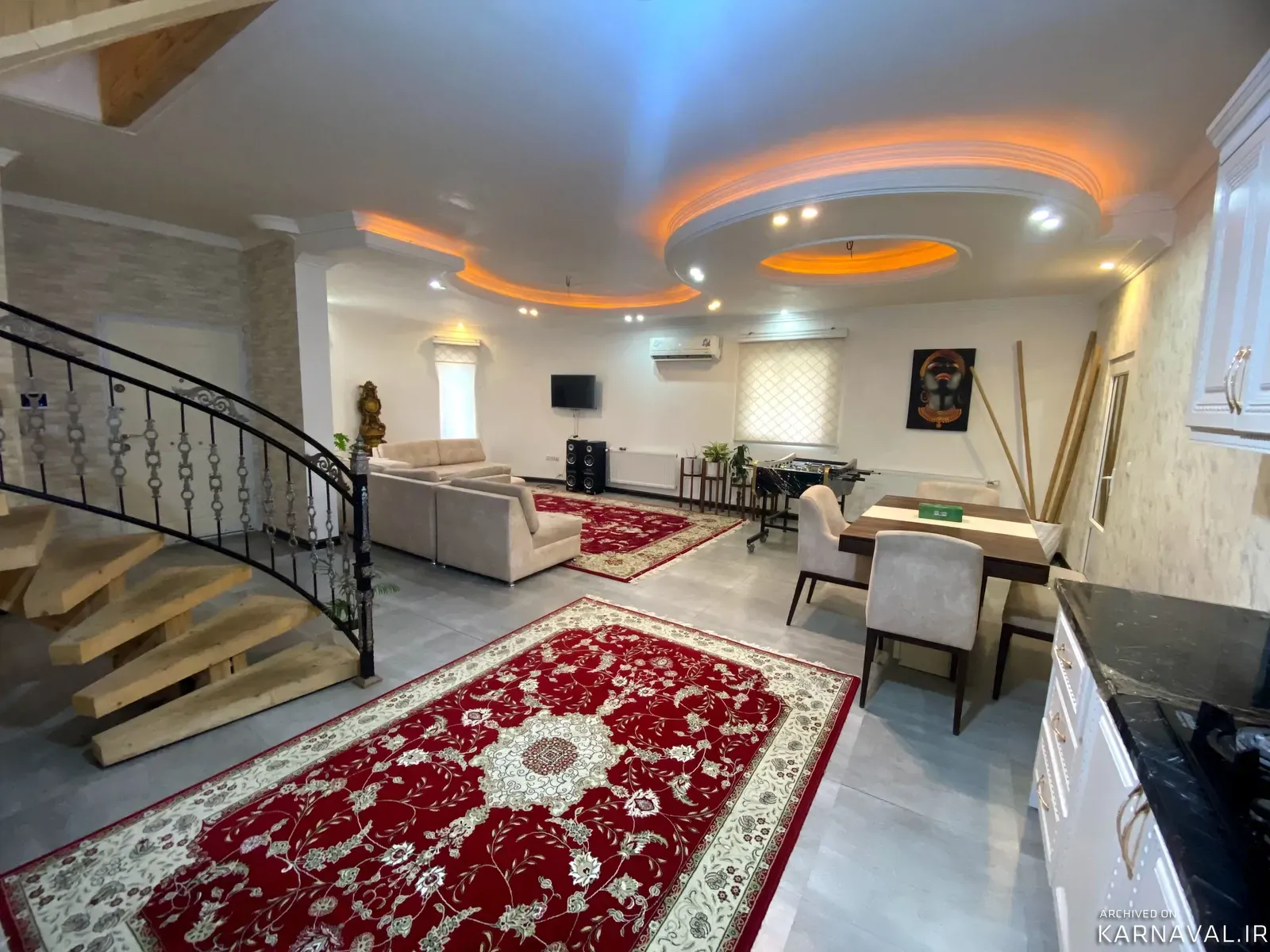 ویلا استخردار آبگرم دریا با فوتبال دستی ساری ویلا استخردار آبگرم دریا با فوتبال دستی ساری