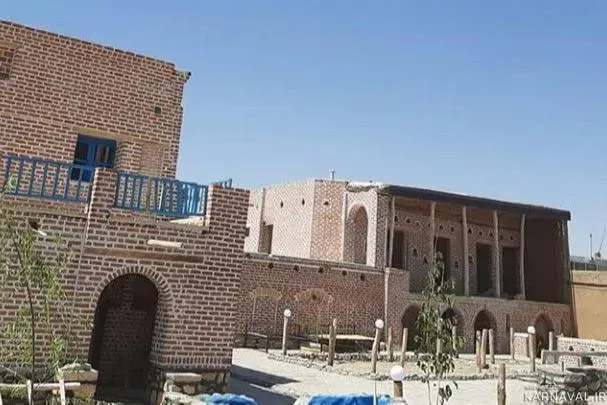 اقامتگاه بوم‌گردی خان قالان سراب (جیران) همدان