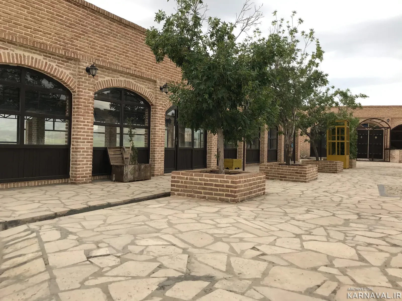 اقامتگاه بومگردی بام(اتاق 3 نفره مدل ۲) خلخال اقامتگاه بومگردی بام(اتاق 3 نفره مدل ۲) خلخال