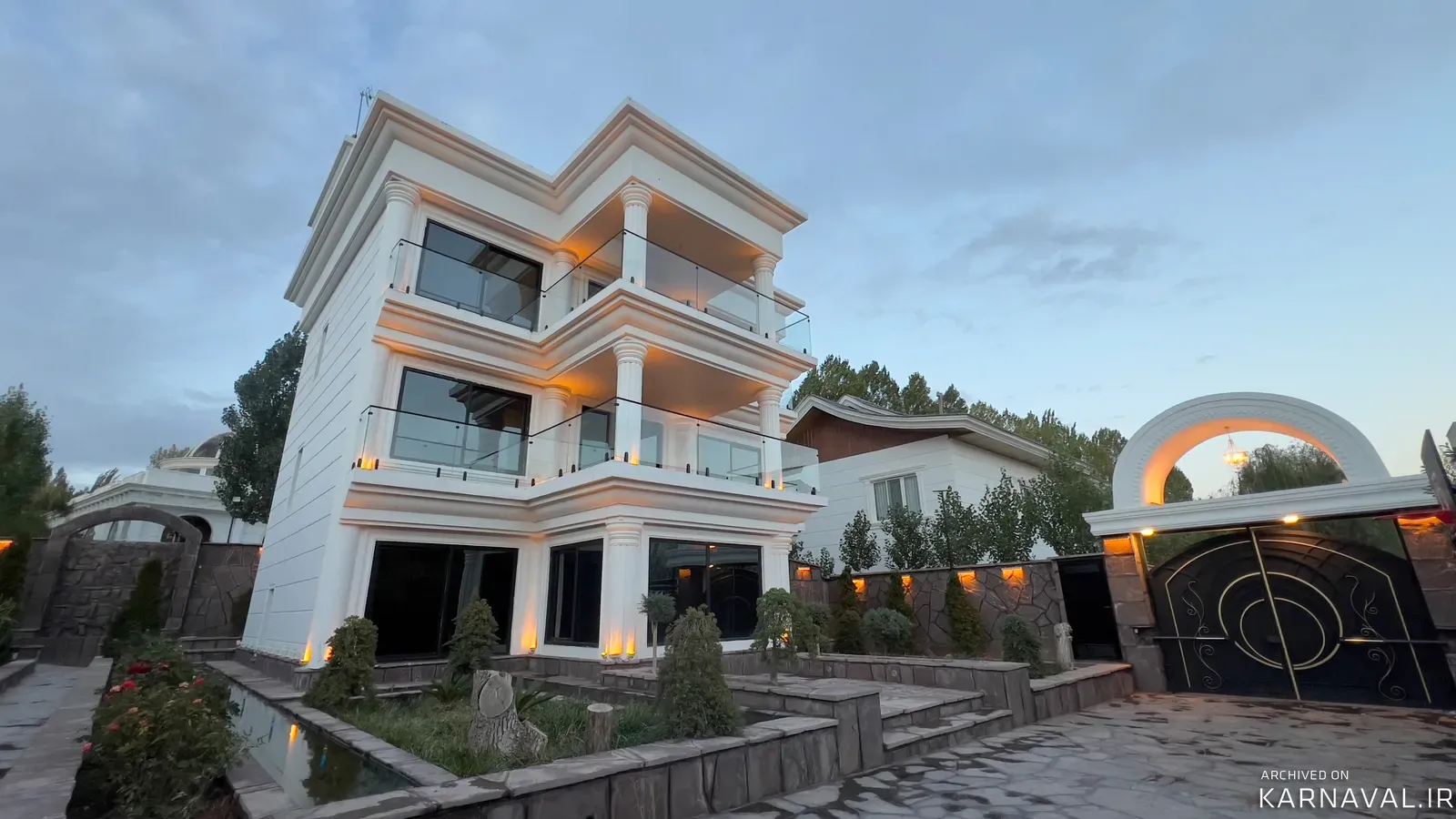 ویلا عمارت آنا با استخردار آبگرم و جکوزی دماوند