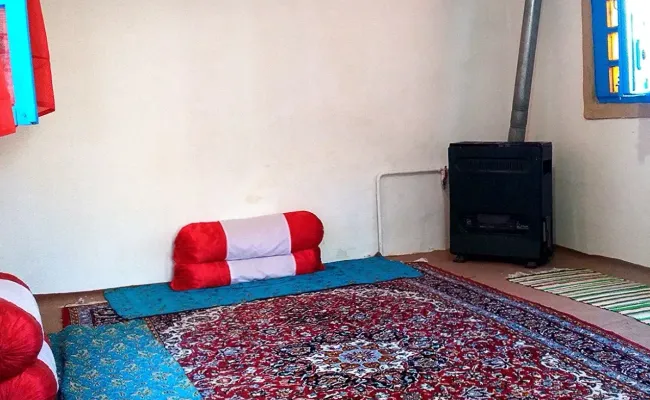 اقامتگاه بومگردی عمارت صدر (اتاق سرو) گرگان اقامتگاه بومگردی عمارت صدر (اتاق سرو) گرگان