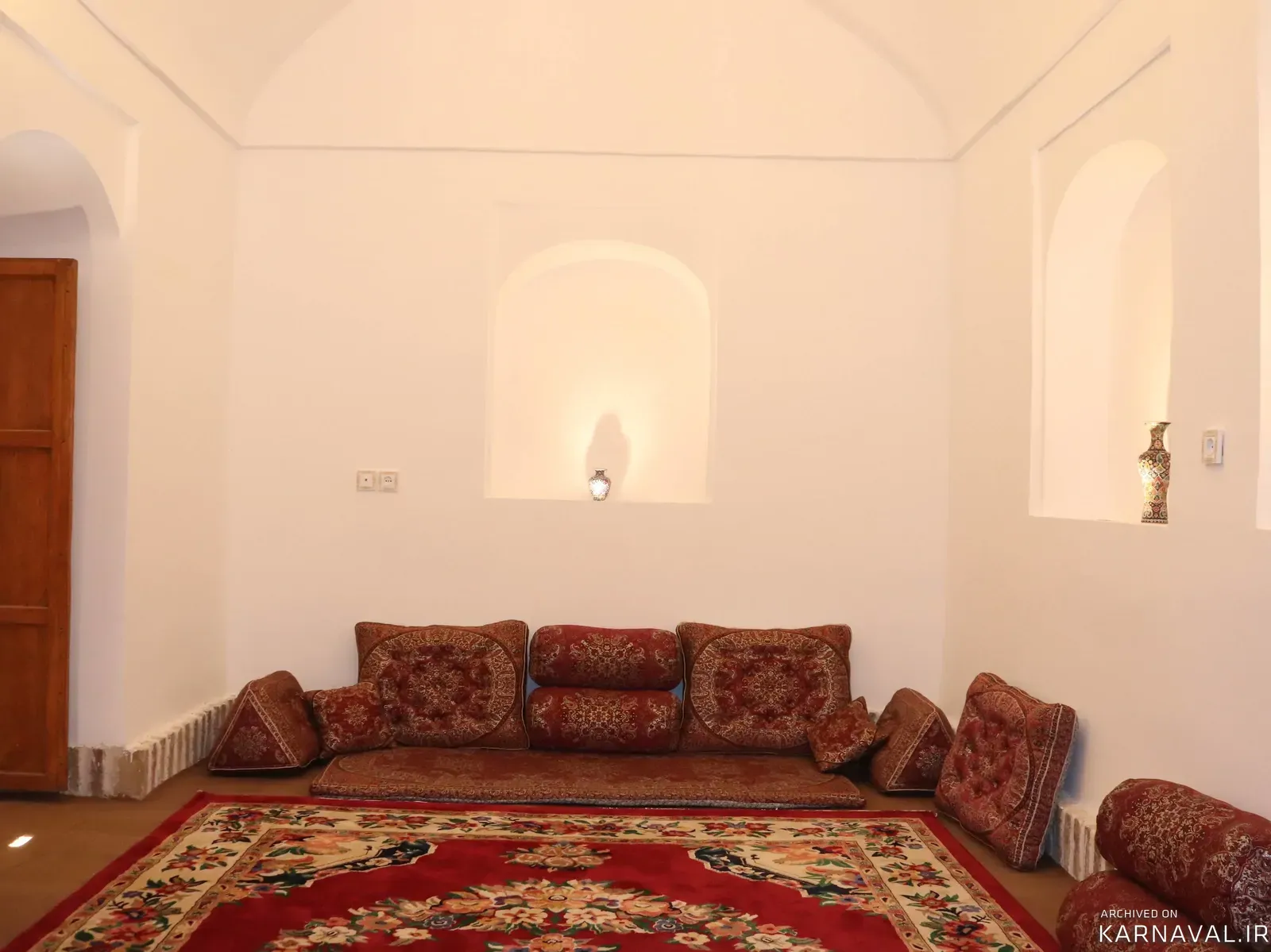 اقامتگاه بومگردی تاریخی سرای زنده دلان (ماه صنم) فردوس اقامتگاه بومگردی تاریخی سرای زنده دلان (ماه صنم) فردوس
