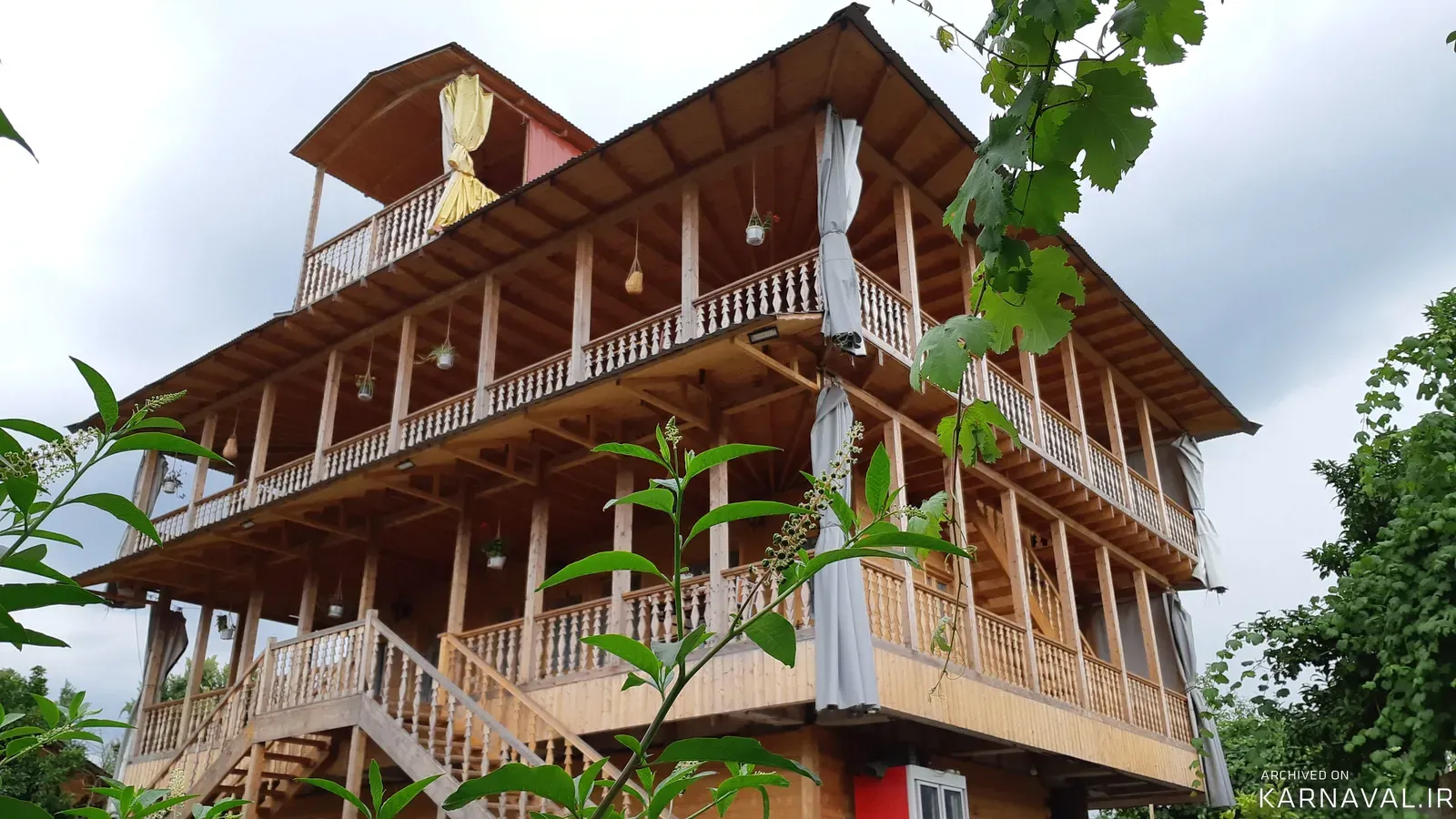 اقامتگاه بومگردی عمارت گلسرا (واحد۳) لاهیجان اقامتگاه بومگردی عمارت گلسرا (واحد۳) لاهیجان