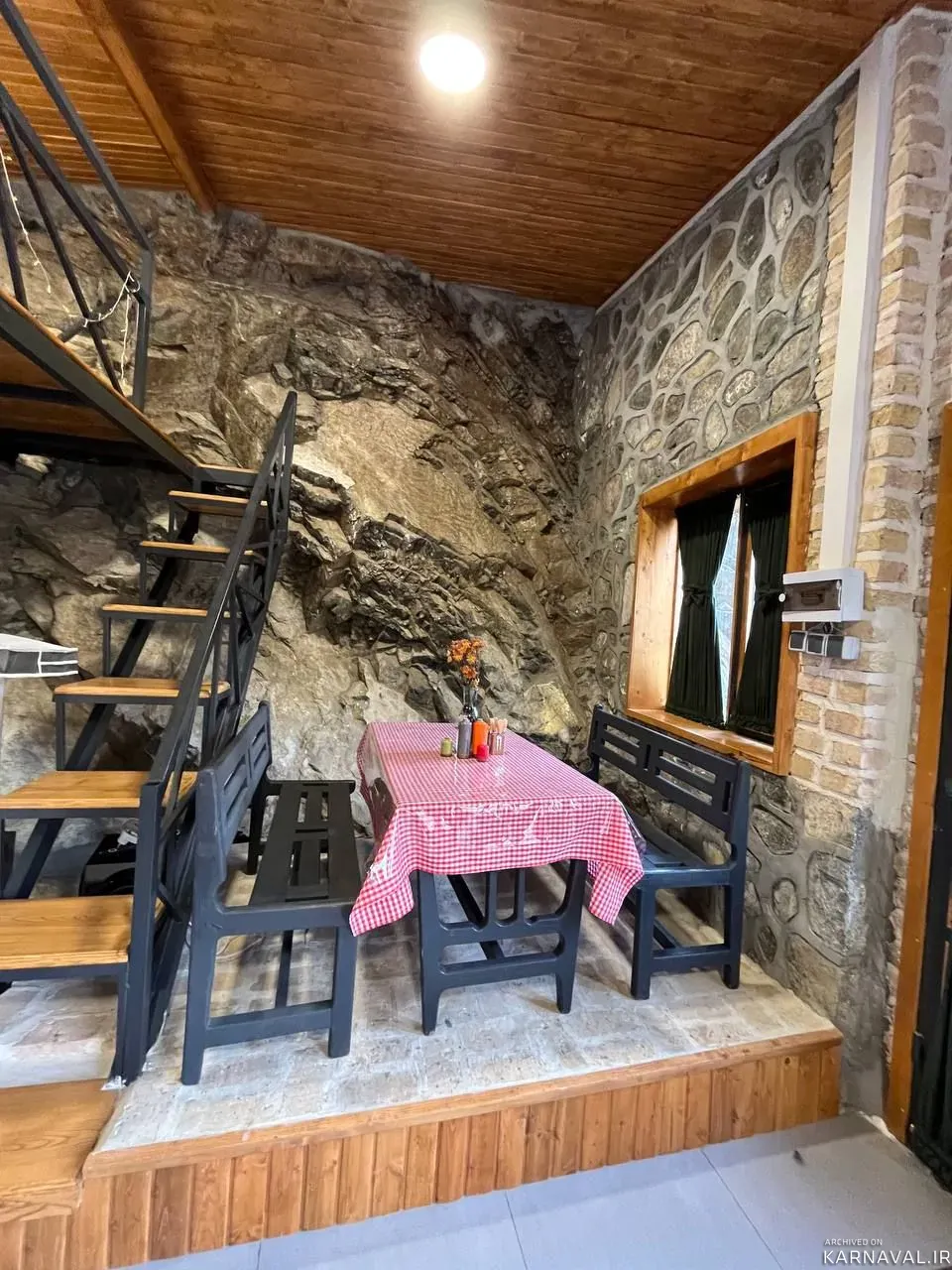 کلبه صخره  آسارا