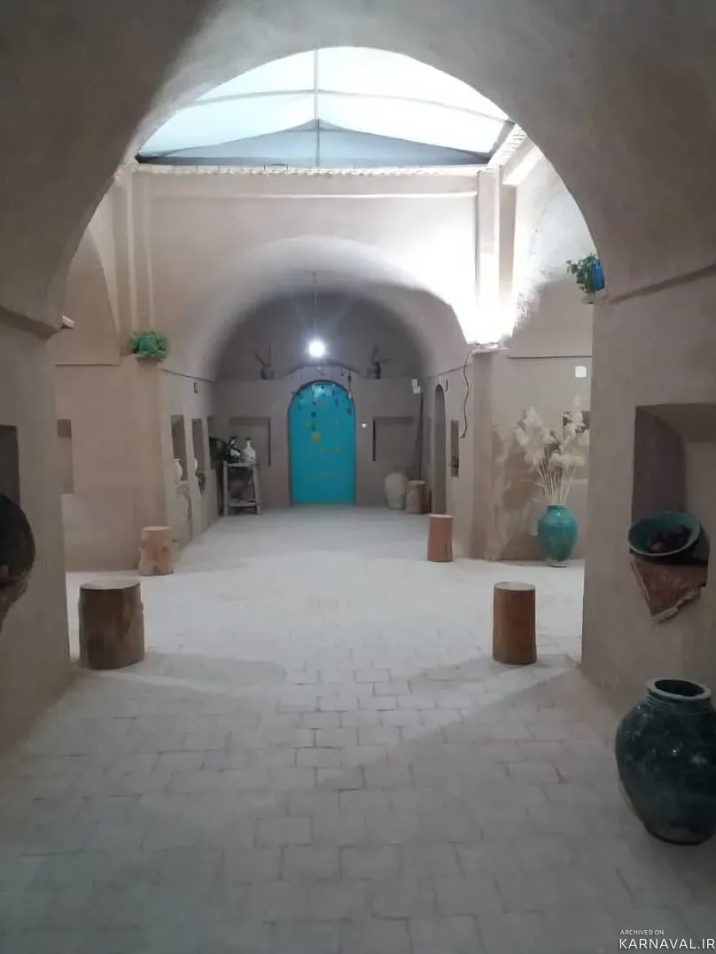 اقامتگاه بومگردی وانیا(اتاق زندگی) میبد اقامتگاه بومگردی وانیا(اتاق زندگی) میبد