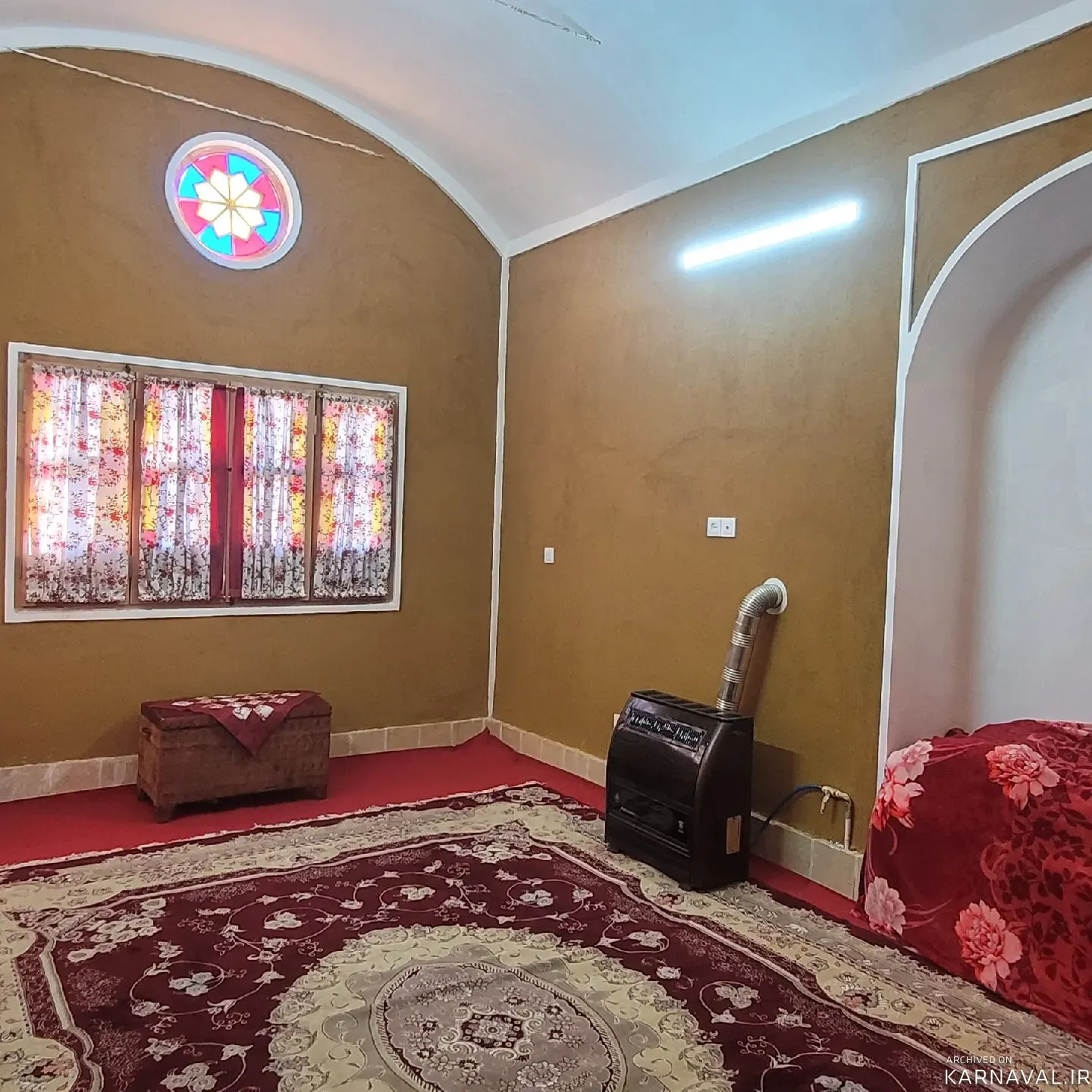 اقامتگاه بوم‌گردی ترنج (اتاق شاه نشین) کاشان