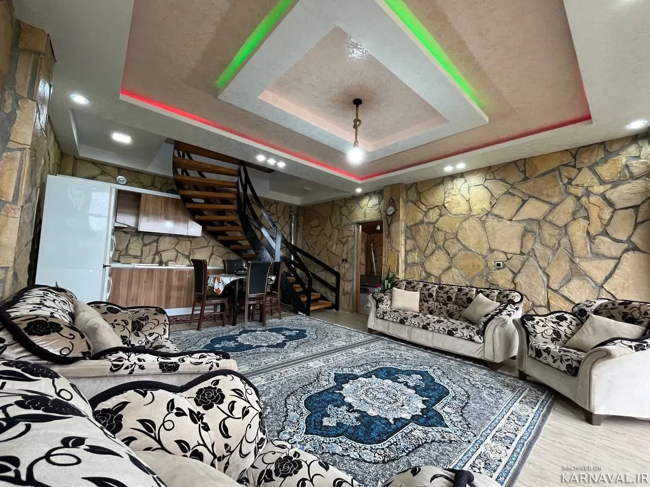 کلبه جنگلی استخردار آبگرم وارش سوادکوه