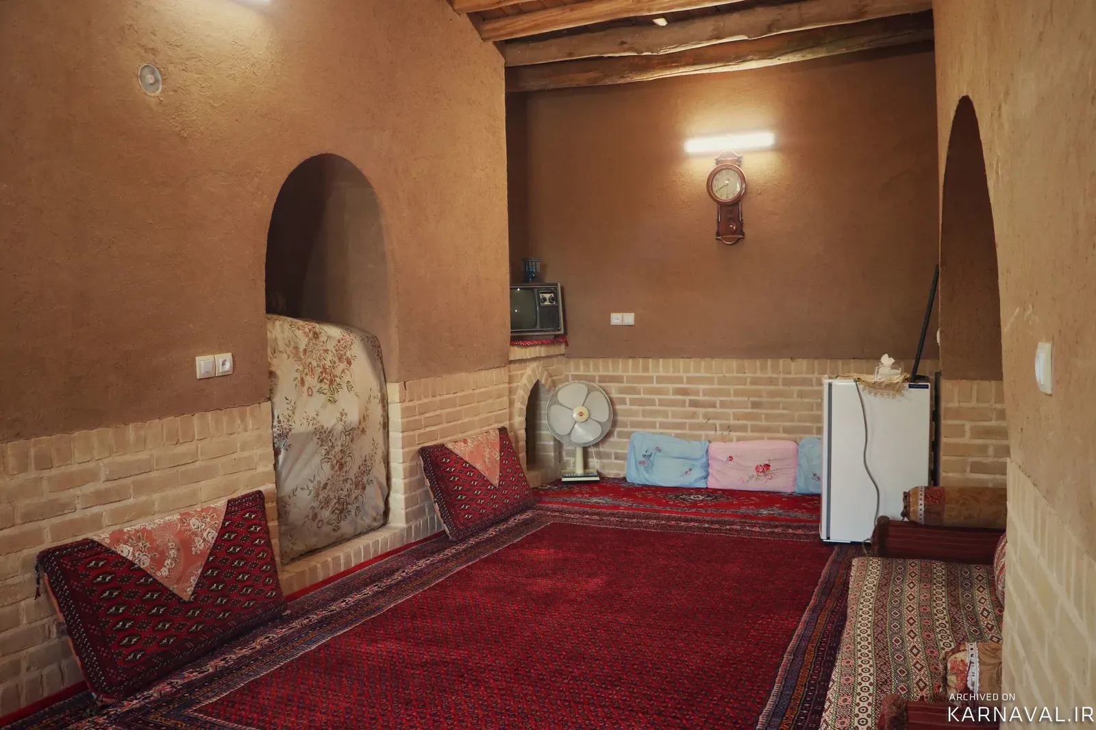 اقامتگاه بومگردی قنات ابراهیم آباد (اتاق خونه چاله) اراک اقامتگاه بومگردی قنات ابراهیم آباد (اتاق خونه چاله) اراک