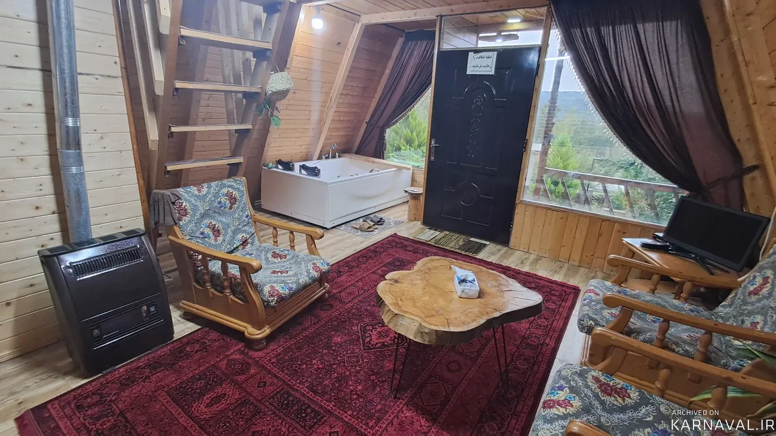 کلبه سوئیسی سالار با جکوزی سوادکوه کلبه سوئیسی سالار با جکوزی سوادکوه