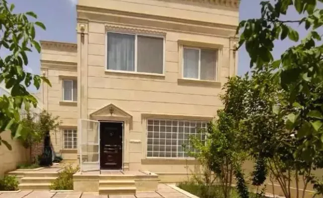 ویلا دوبلکس کوهستانی دارایی شهمیرزاد ویلا دوبلکس کوهستانی دارایی شهمیرزاد