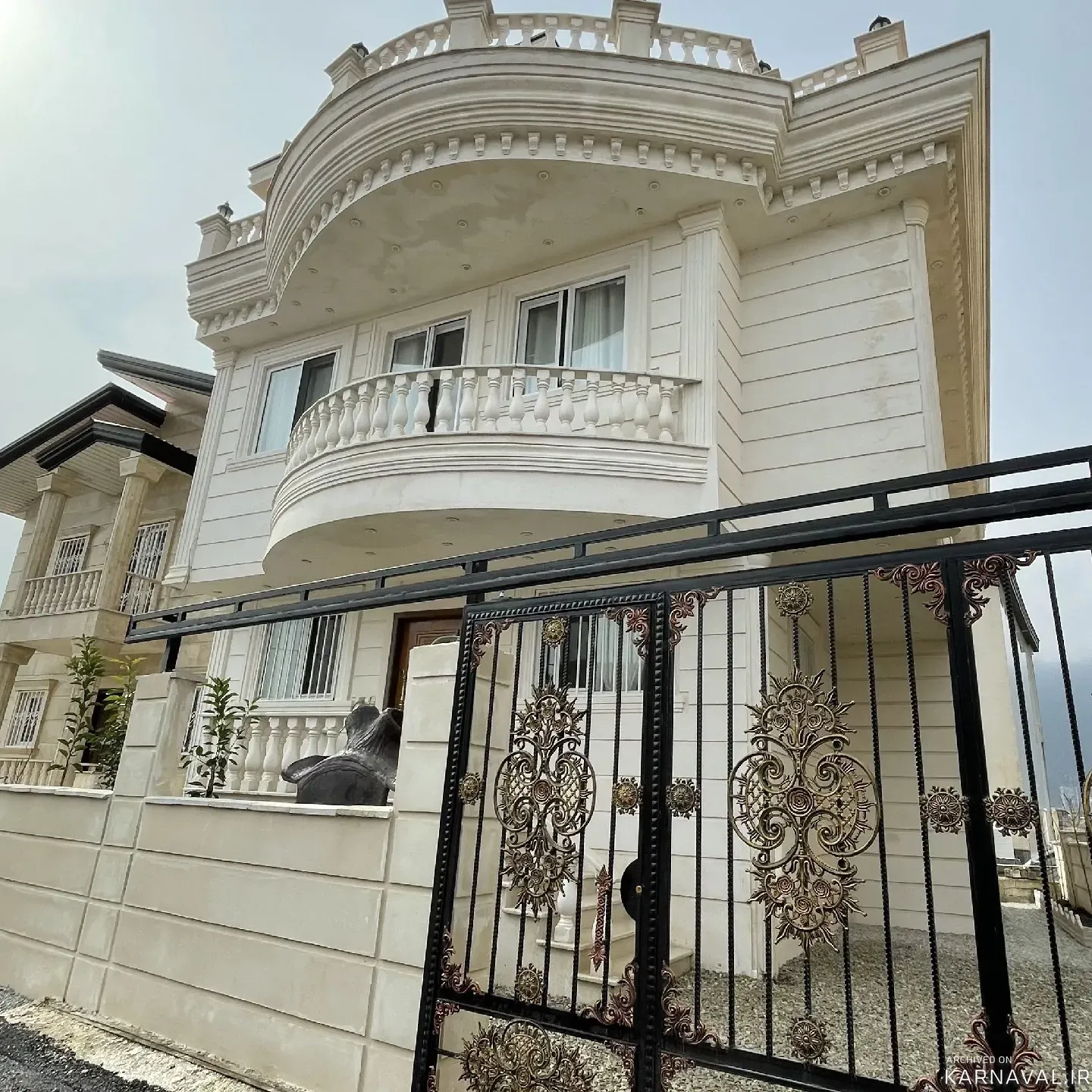 ویلا استخردار آبگرم عمارت رومی نمک آبرود ویلا استخردار آبگرم عمارت رومی نمک آبرود