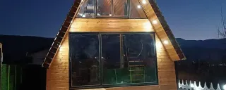 کلبه سوئیسی آرمین شهسوار کلبه سوئیسی آرمین شهسوار