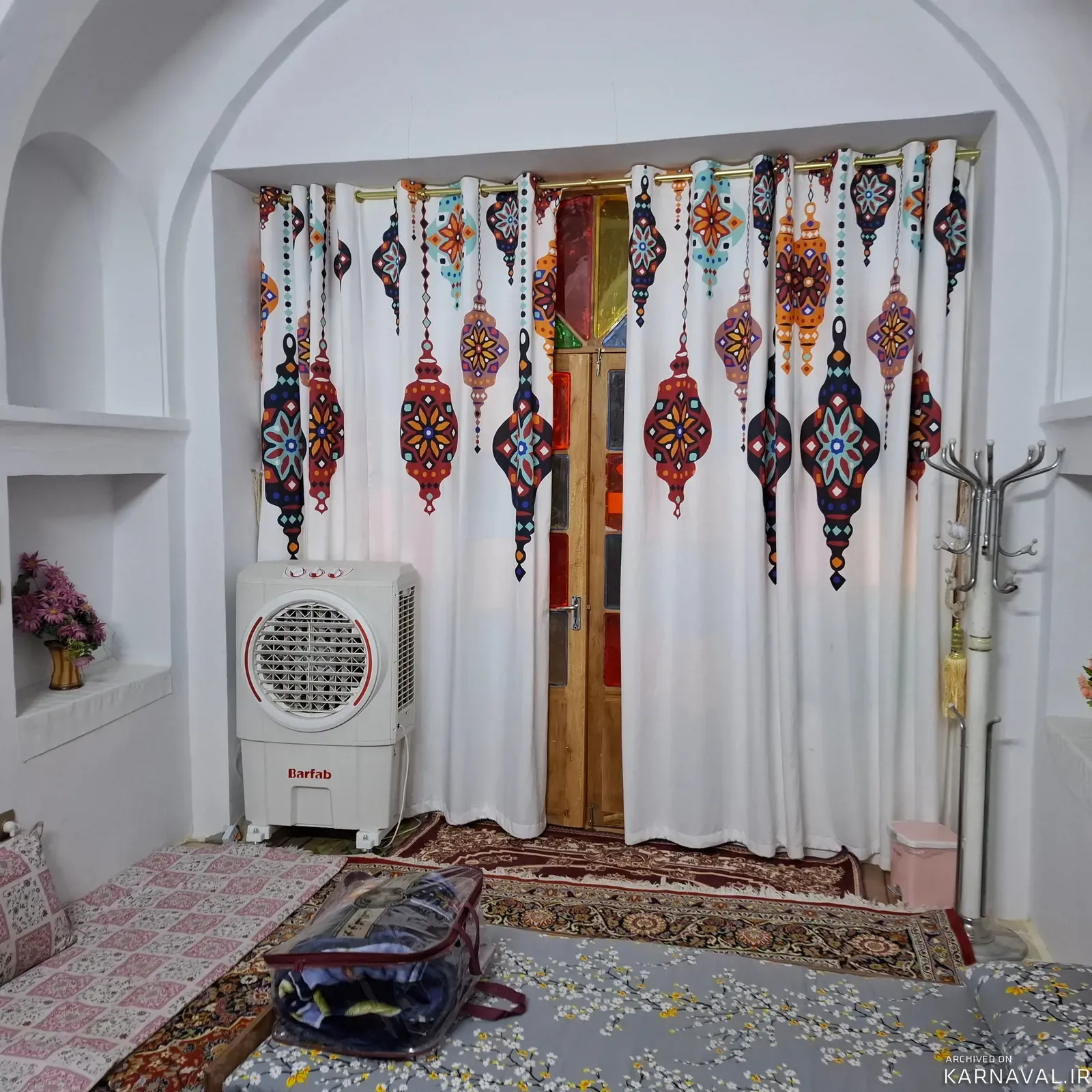 اقامتگاه بوم‌گردی دیار نون (واحد ارغوان) نجف آباد
