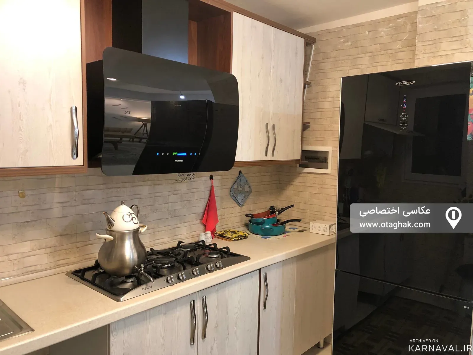 آپارتمان لارونا با فوتبال دستی نمک آبرود آپارتمان لارونا با فوتبال دستی نمک آبرود