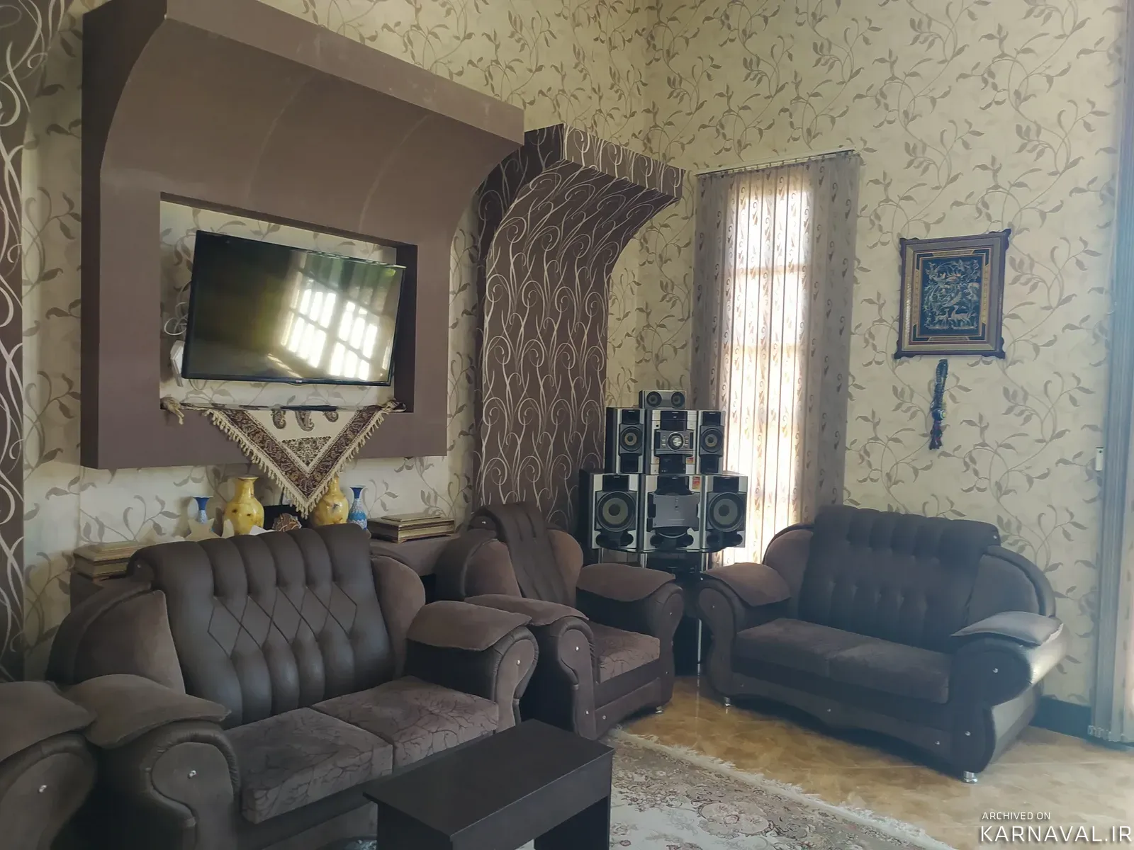 ویلا استخردار آبسرد نصف جهان اصفهان