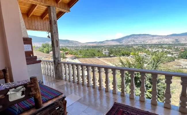 ویلا روستیک جنگلی با جکوزی کلاردشت ویلا روستیک جنگلی با جکوزی کلاردشت