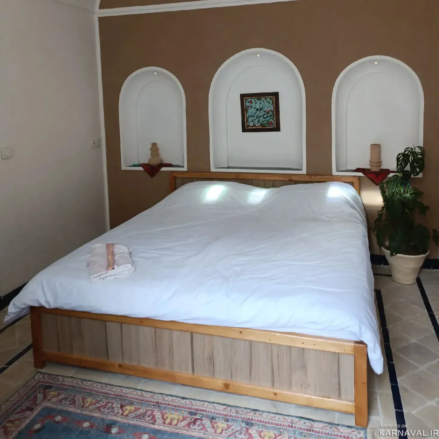 اقامتگاه بومگردی سرای دشتی (واحد عشق) یزد اقامتگاه بومگردی سرای دشتی (واحد عشق) یزد