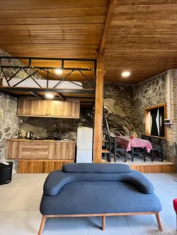 کلبه صخره آسارا کلبه صخره آسارا