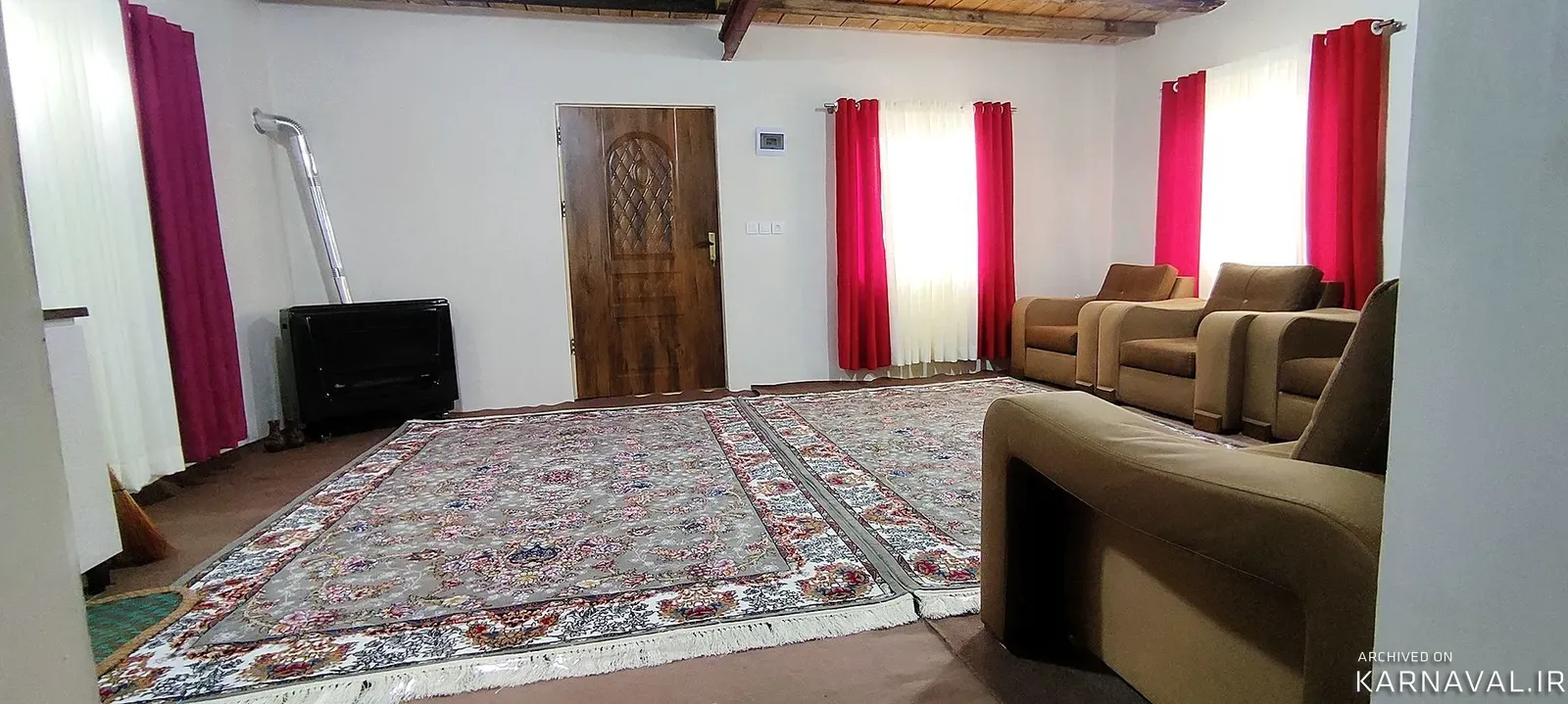 کلبه چوبی آغوزکوتی شهسوار کلبه چوبی آغوزکوتی شهسوار