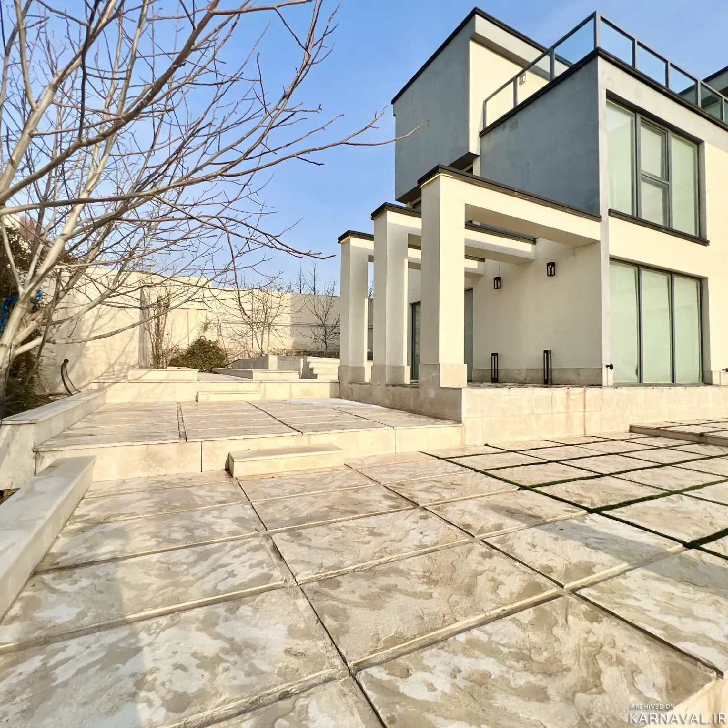 ویلا  استخردار آبگرم لاکچری تریپلکس آس با جکوزی  رودهن