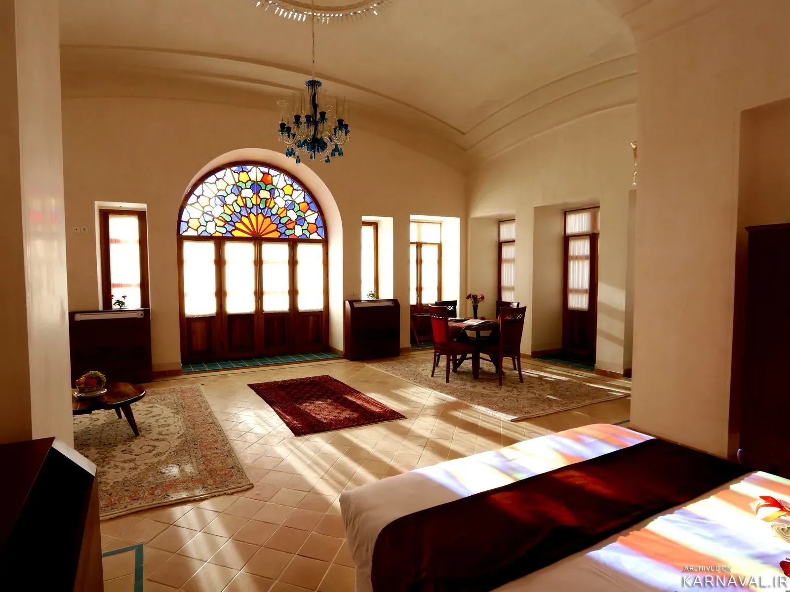 هتل سنتی عمارت ماندگار(110 _ شاه نشین) کاشان