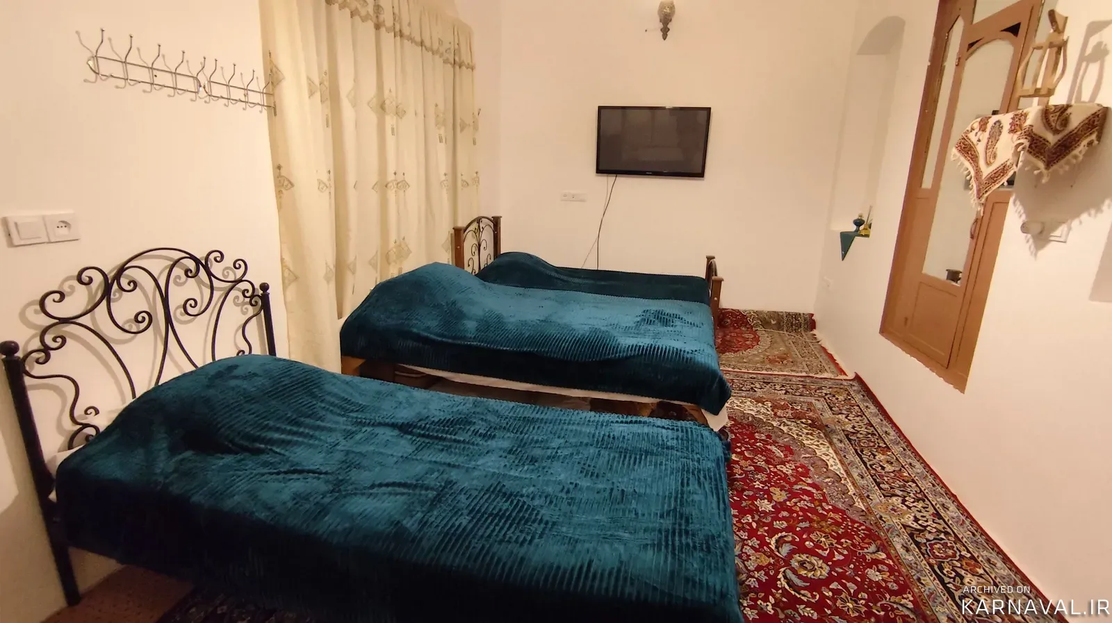 اقامتگاه بوم‌گردی سنتی خانم تاج (اتاق ژینا)  کاشان