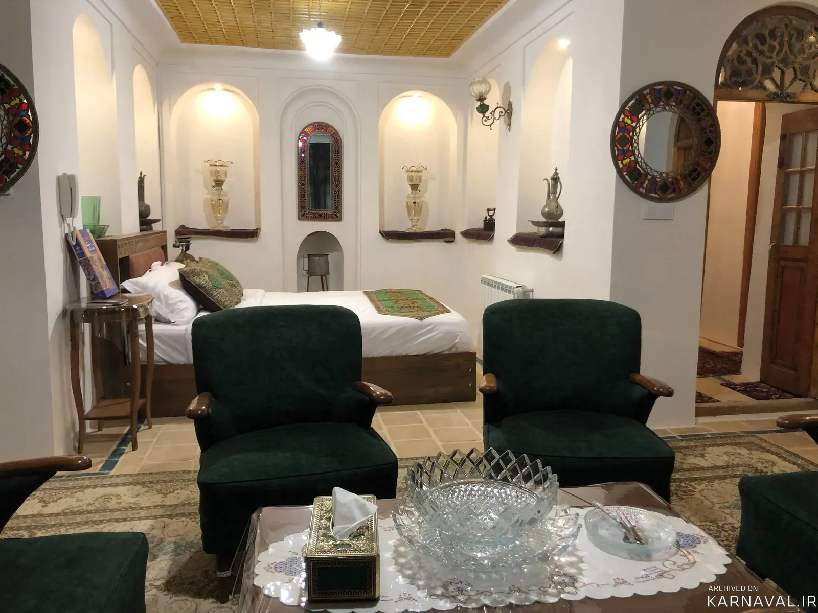 هتل سنتی نبوی (شاهنشین) با صبحانه رایگان قزوین